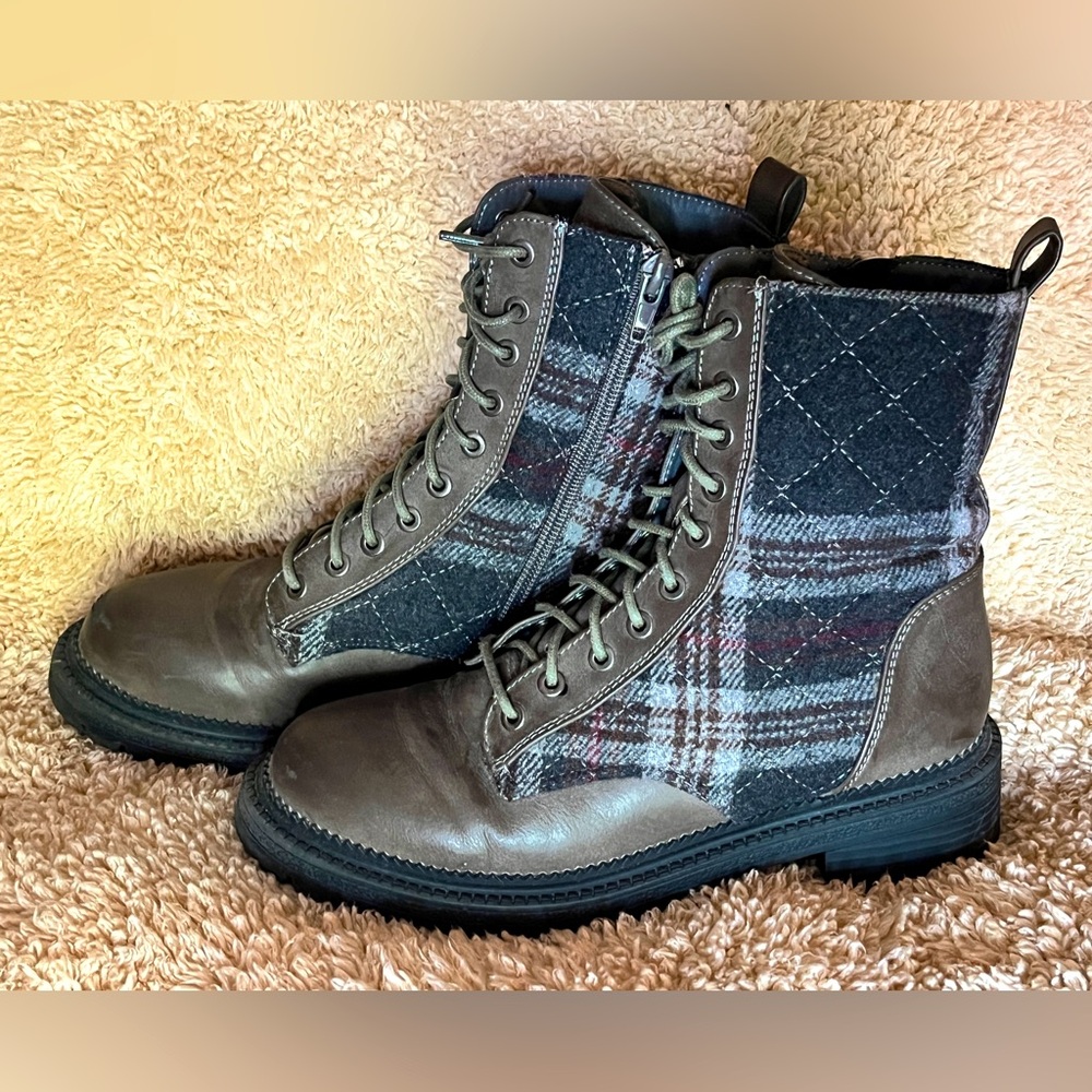 Rock & Candy Scene Goth Plaid Combat Boots